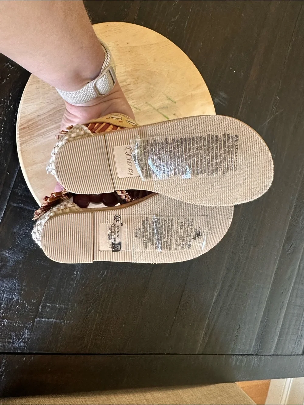 Disney Kids Moana Moccasin Sandals - size 7/8